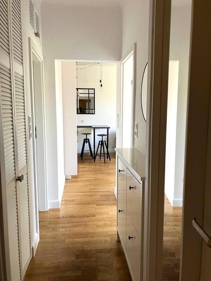 Cute Apartment In The City Center , 2-Beds , Wi-Fi - By Hik Apartments Warschau Buitenkant foto